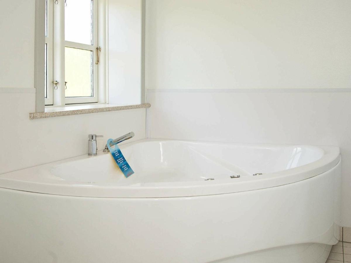 6 Person Holiday Home In Hejls Extérieur photo