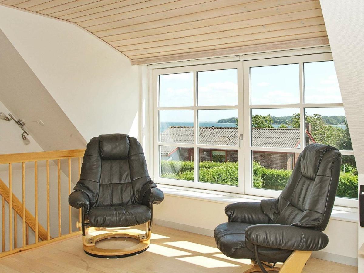 6 Person Holiday Home In Hejls Chambre photo