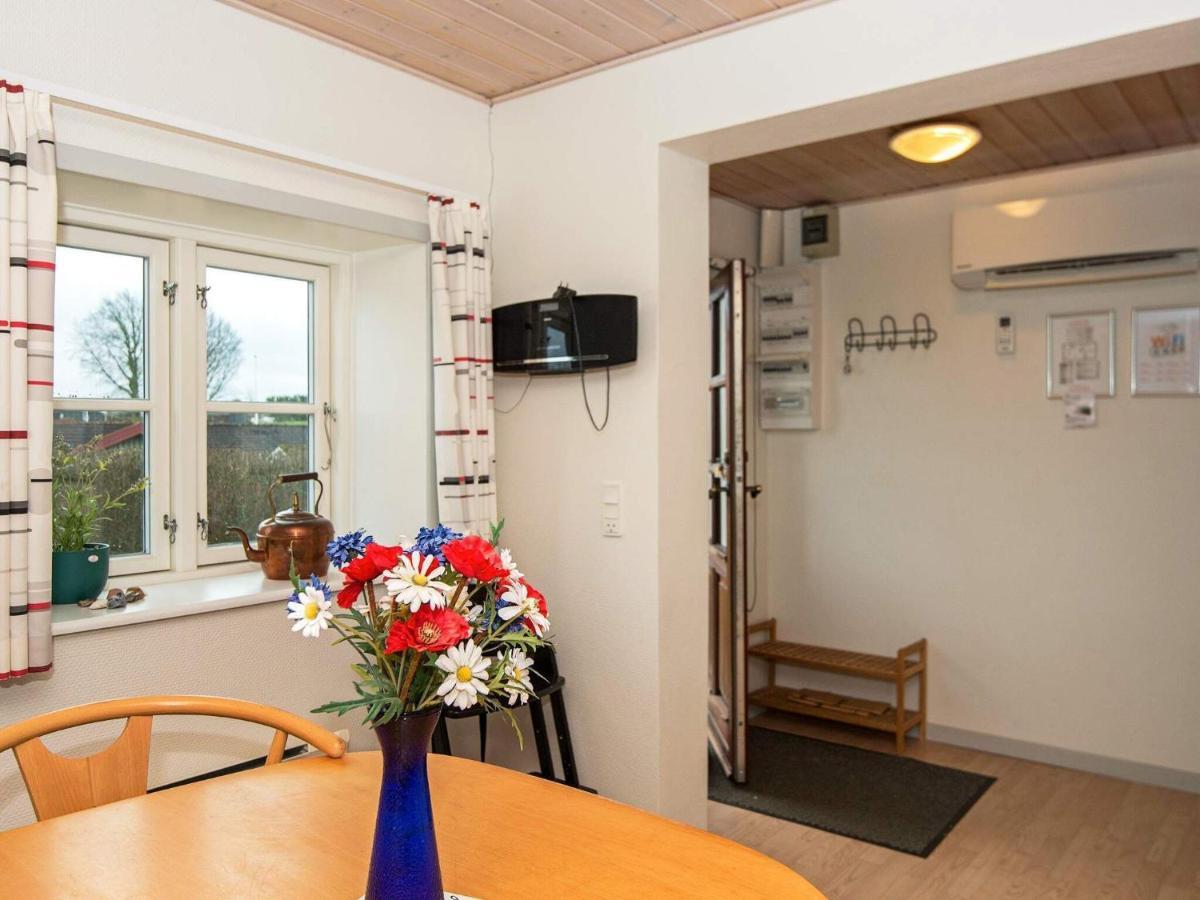 6 Person Holiday Home In Hejls Extérieur photo